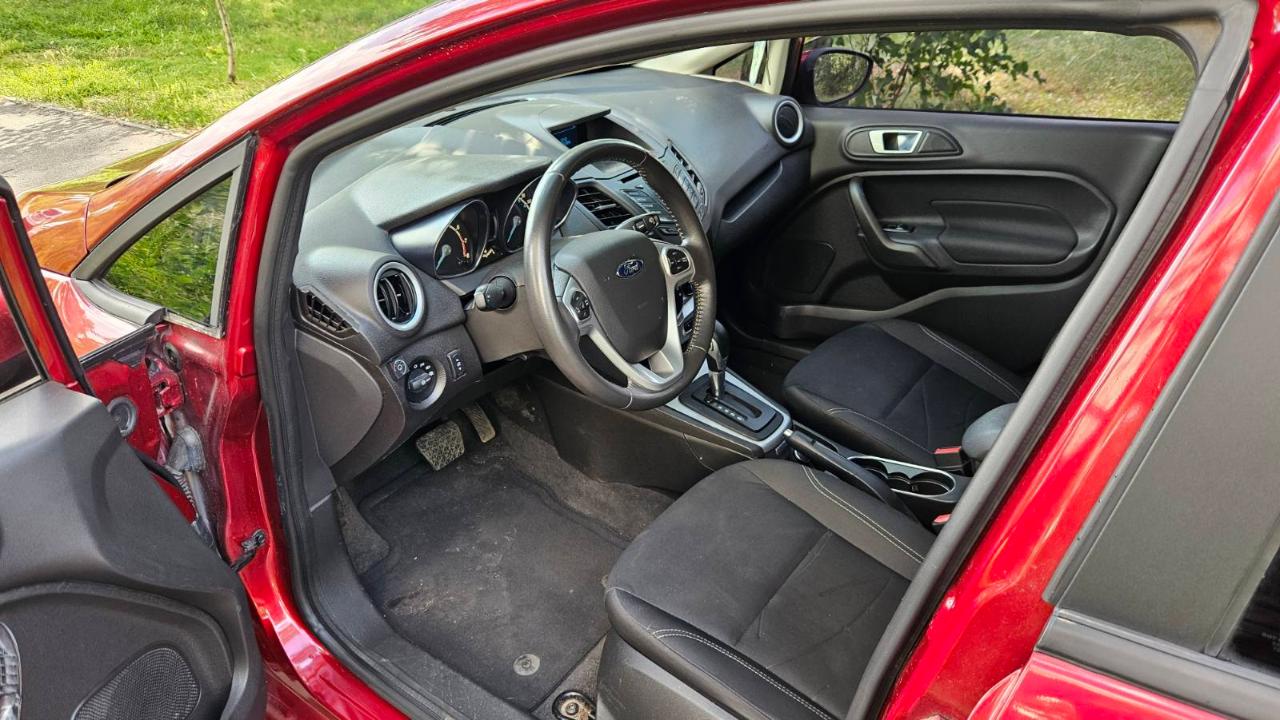 Ford Fiesta - фото 9