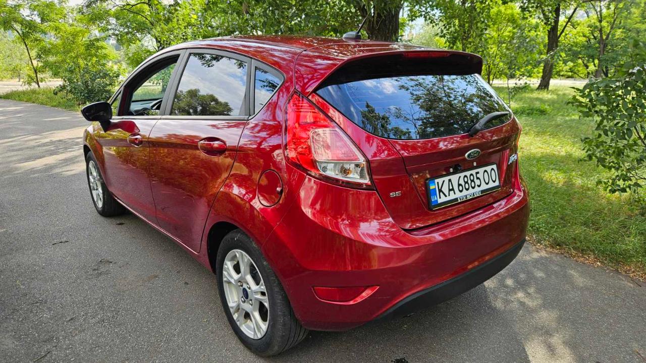 Ford Fiesta - фото 2