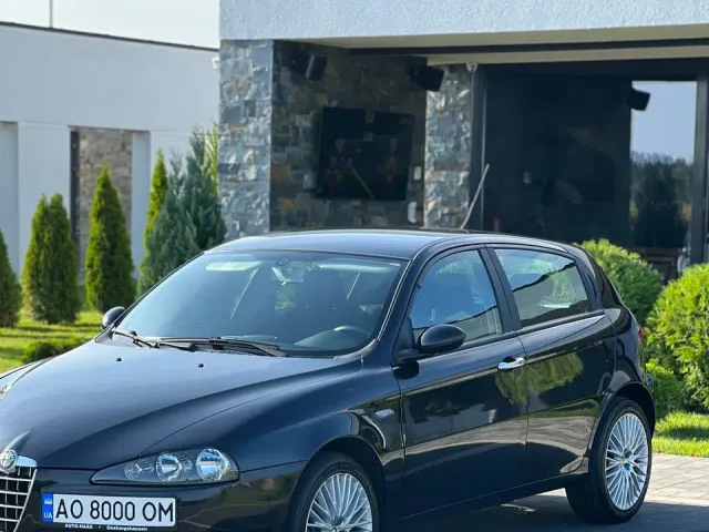 Alfa Romeo 147 - фото 3