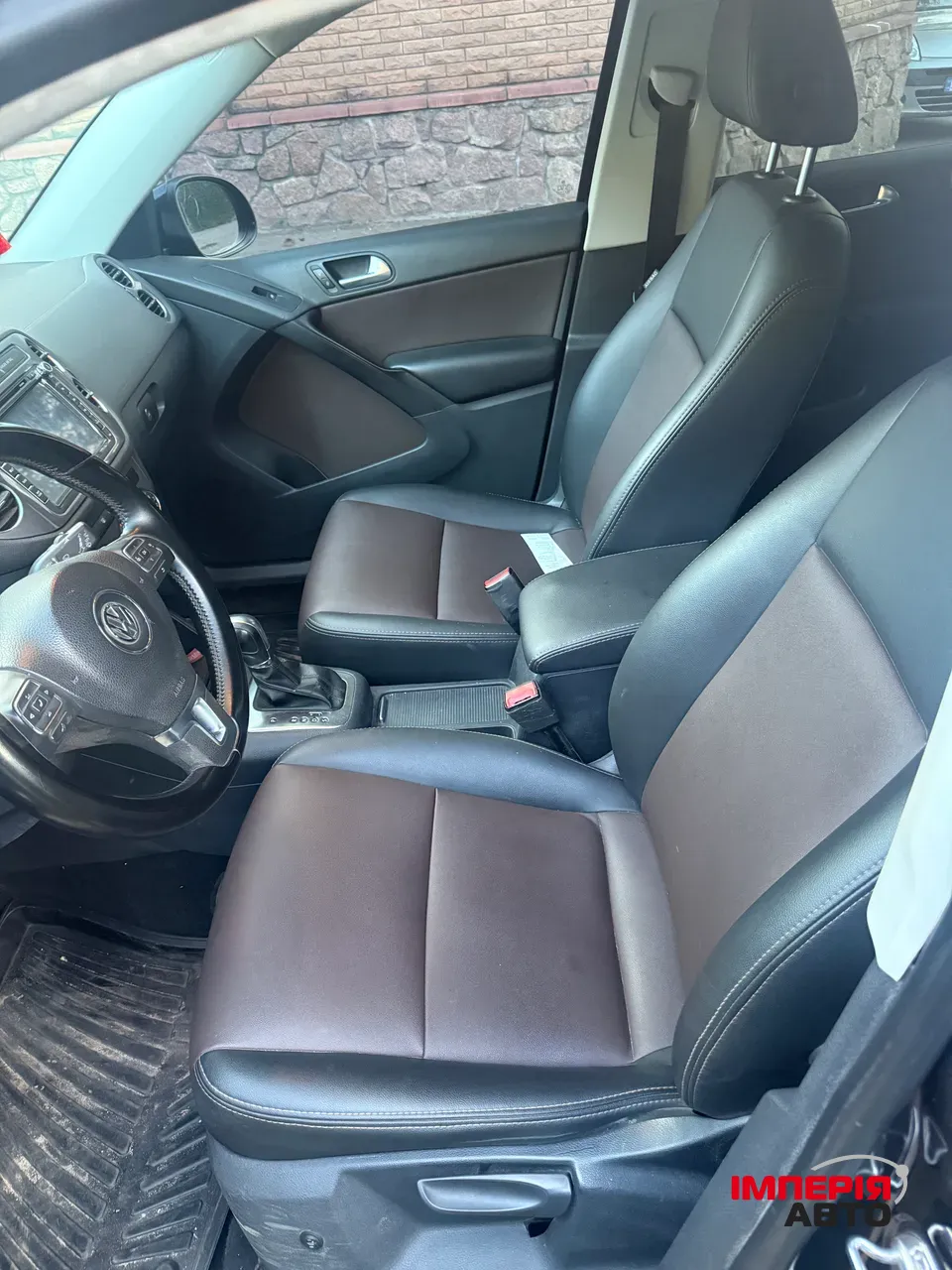 Volkswagen Tiguan - фото 2