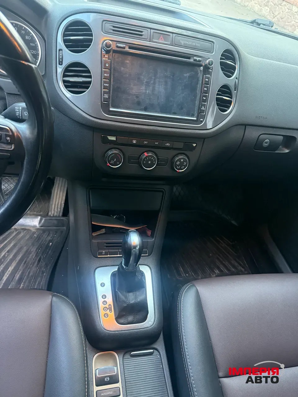 Volkswagen Tiguan - фото 3