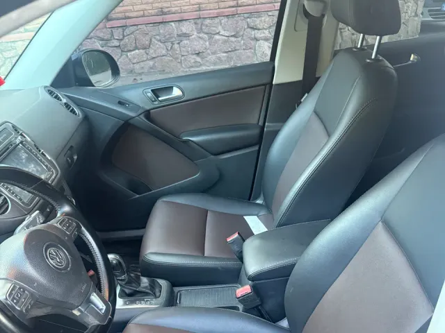 Volkswagen Tiguan - фото 2