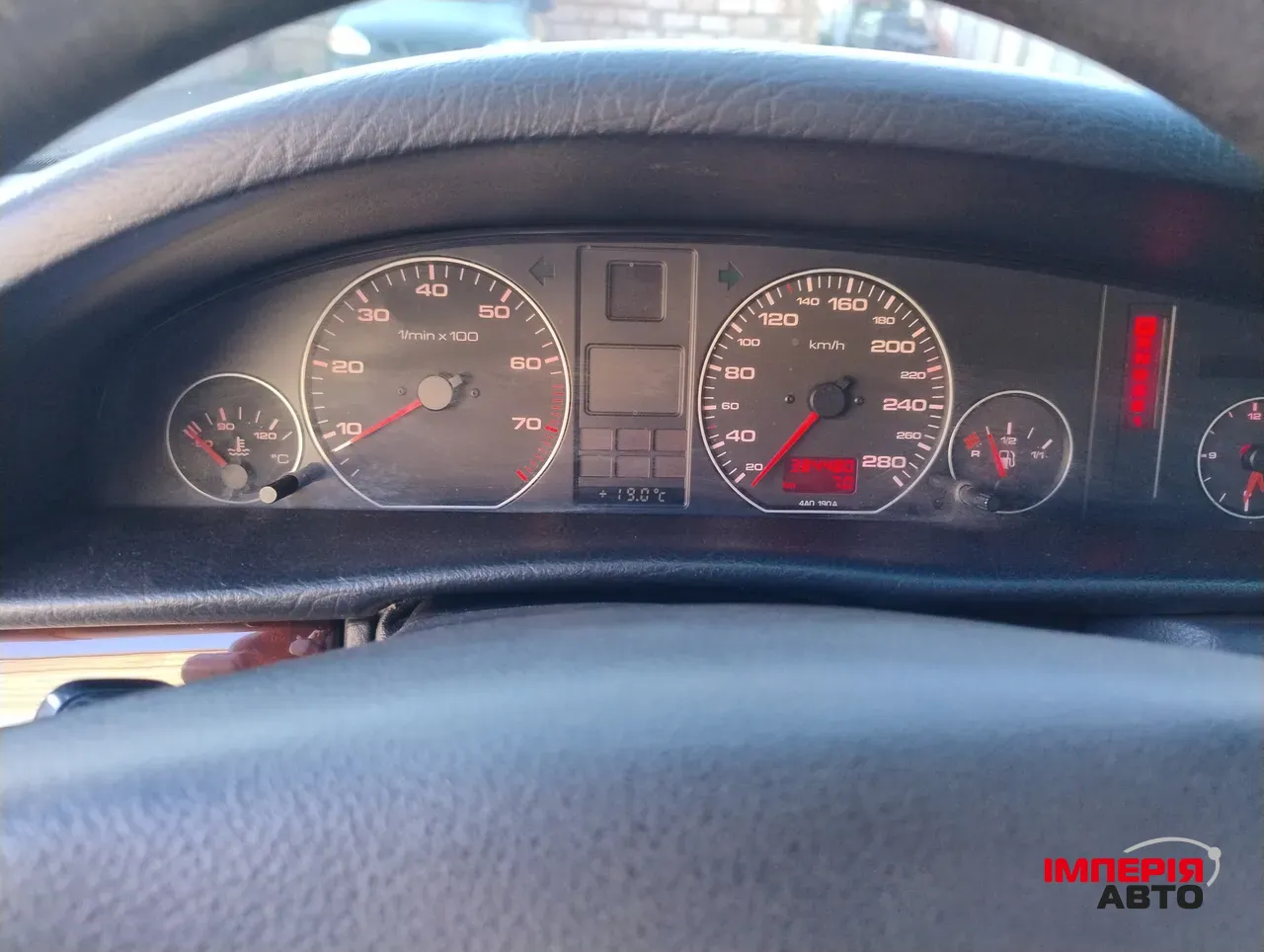 Audi A6 - фото 17