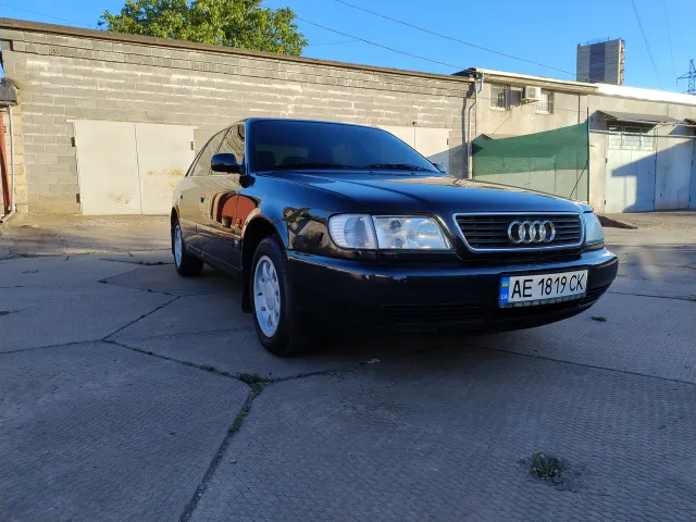 Audi A6 - фото 3