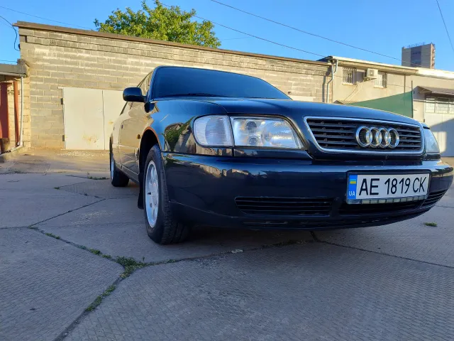 Audi A6 - фото 4