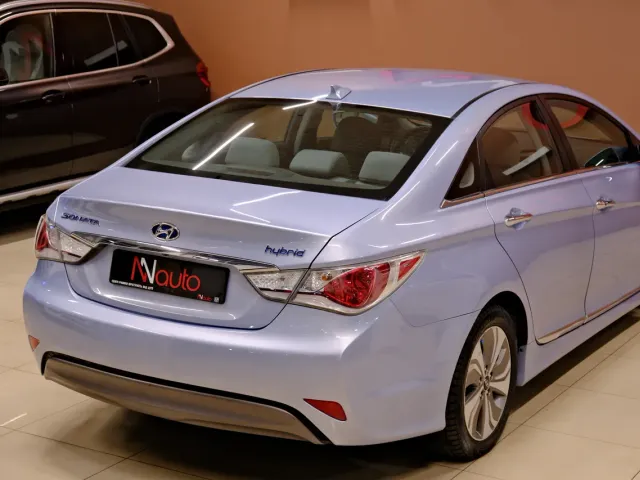 Hyundai Sonata - фото 5