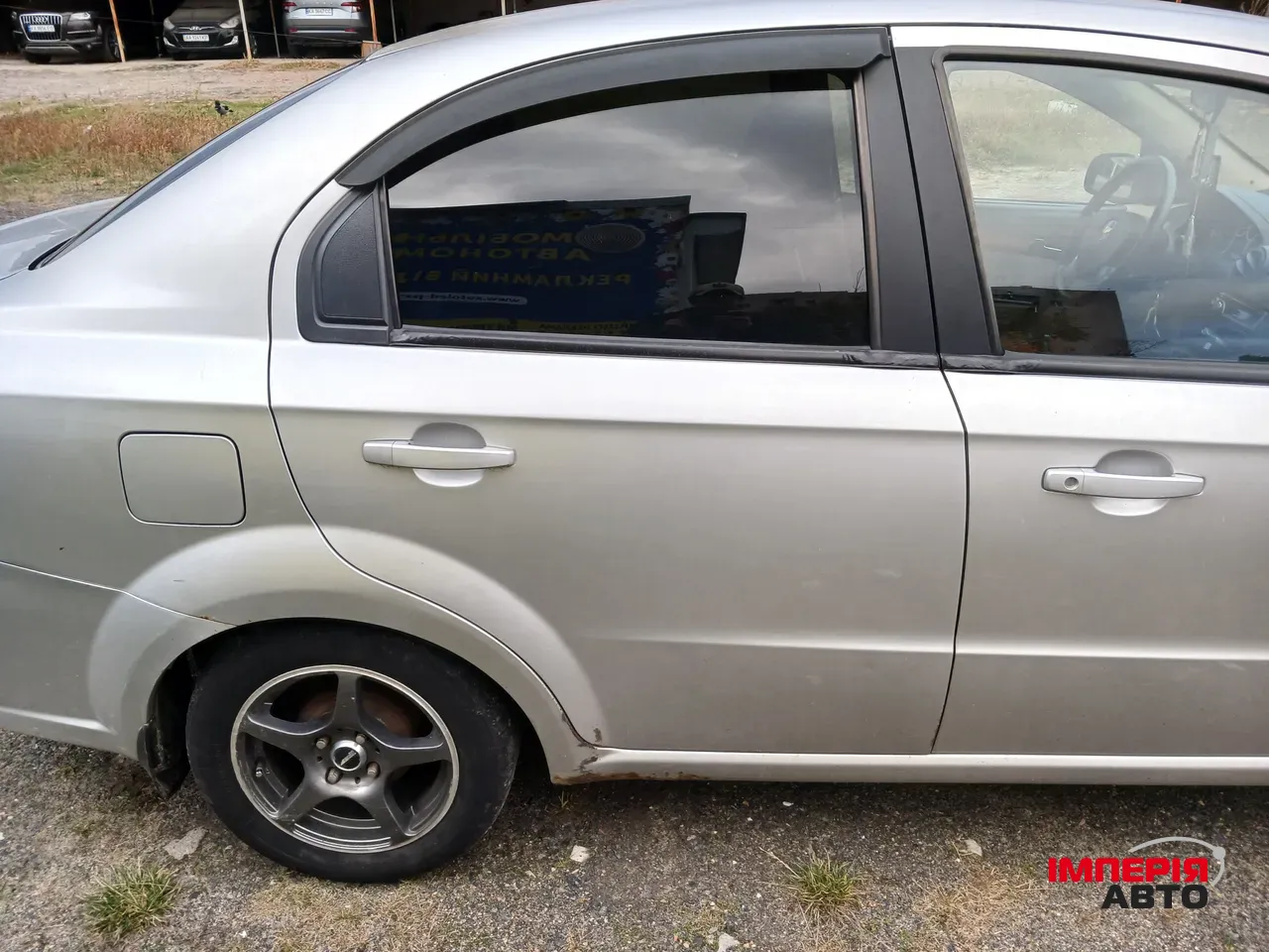 Chevrolet Aveo - фото 3
