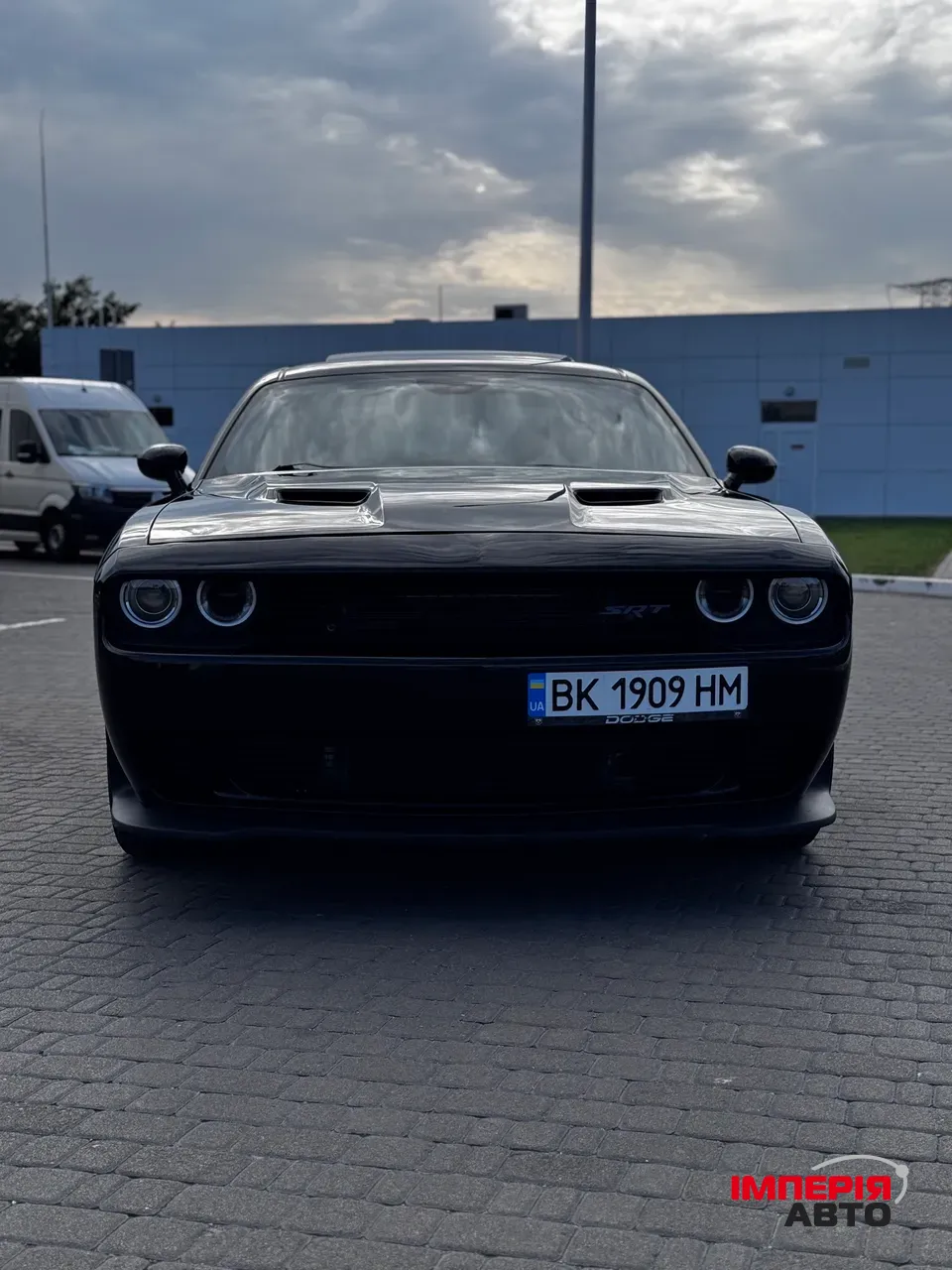 Dodge Challenger - фото 2