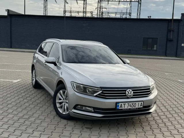 Volkswagen Passat - фото 1