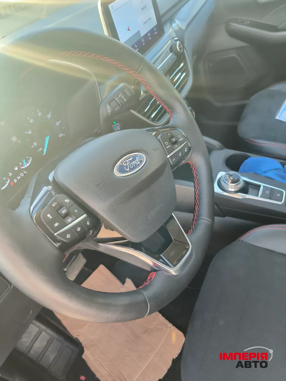 Ford Escape - фото 15