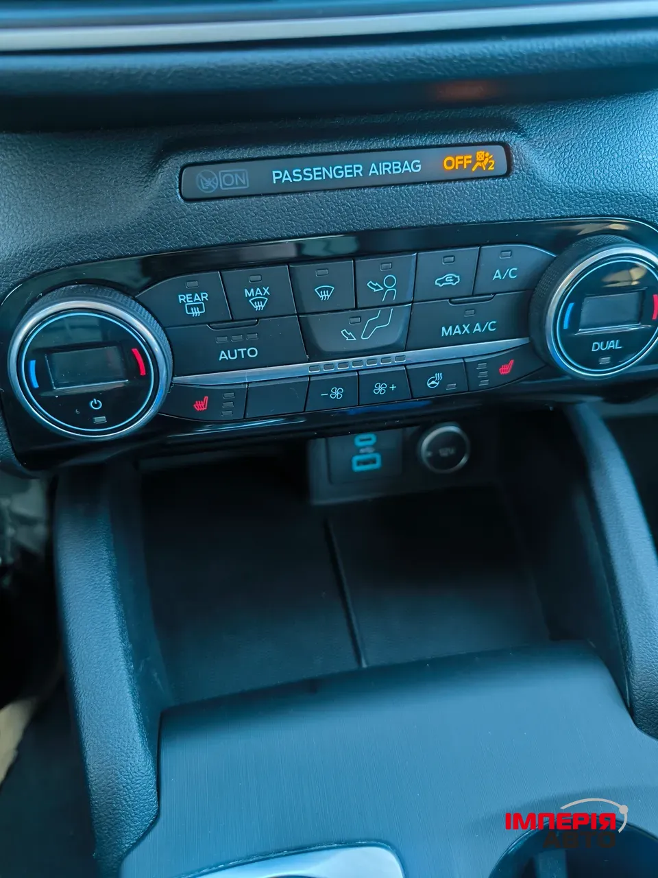 Ford Escape - фото 18