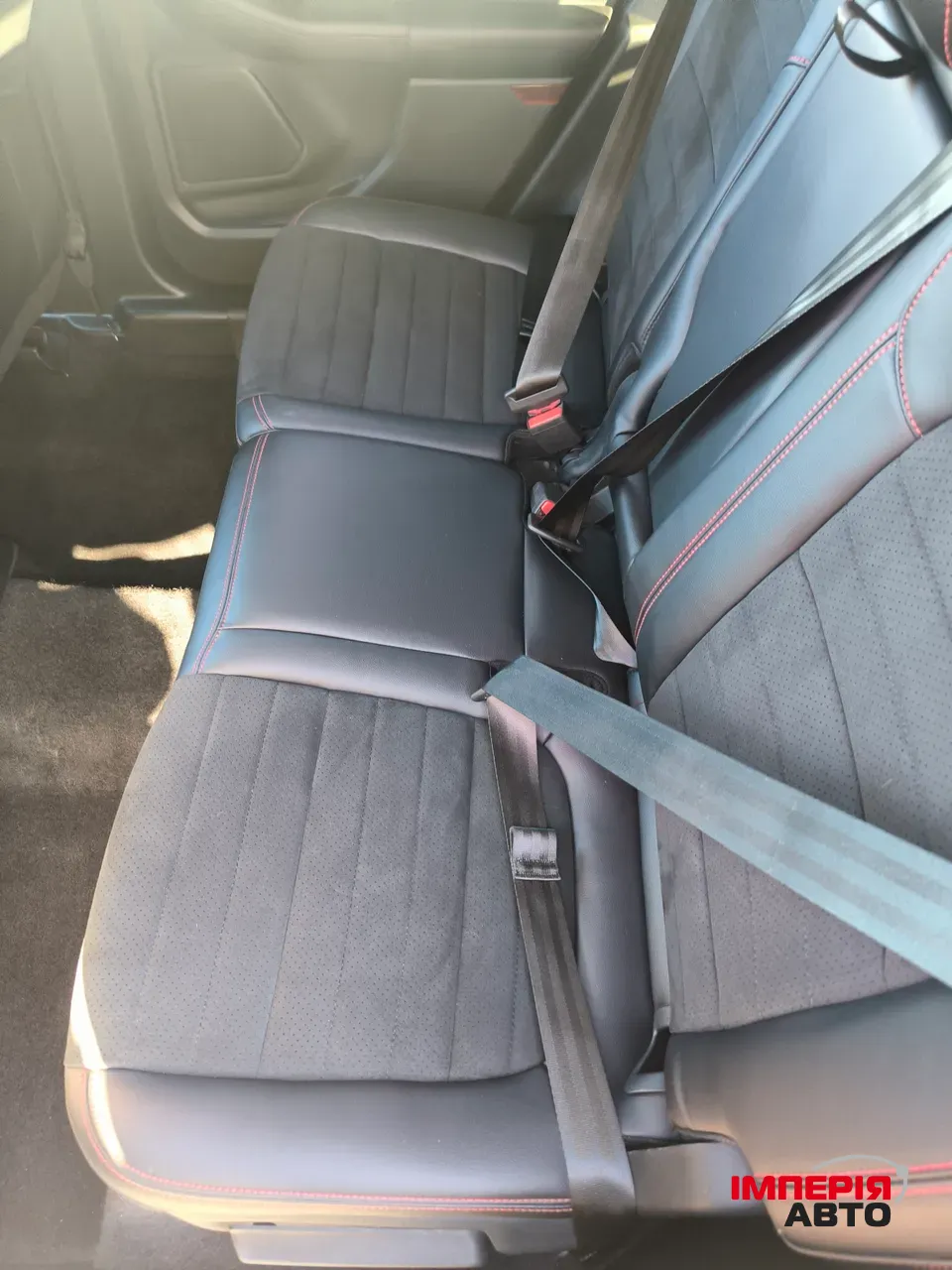 Ford Escape - фото 21