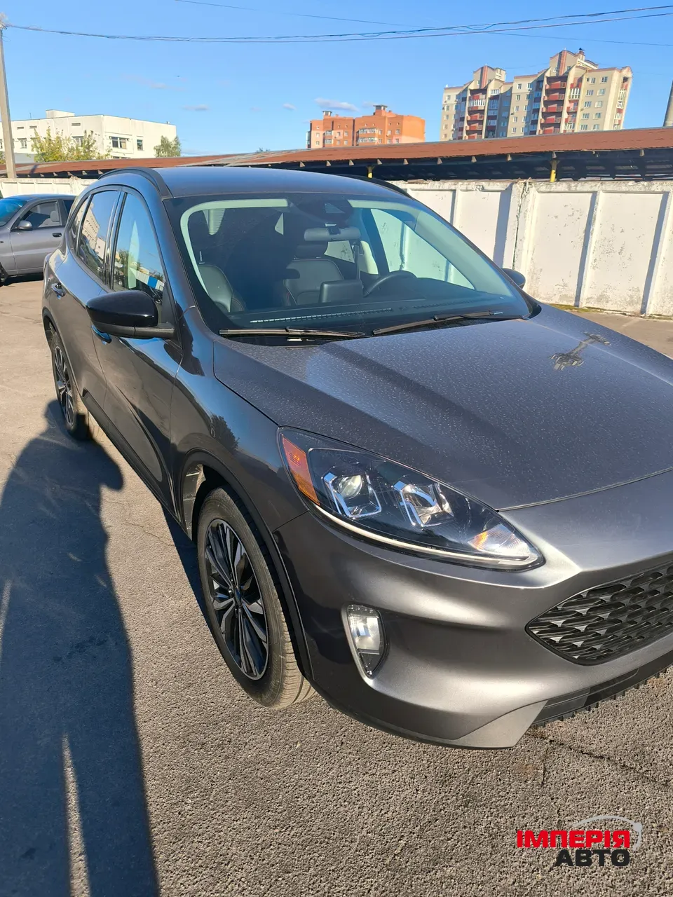 Ford Escape - фото 1