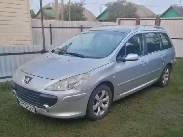 Peugeot 307 - фото 1