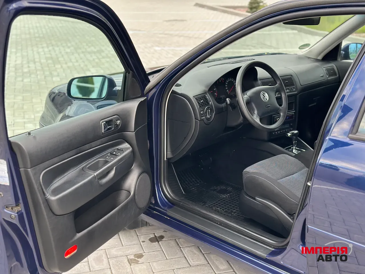 Volkswagen Golf - фото 20