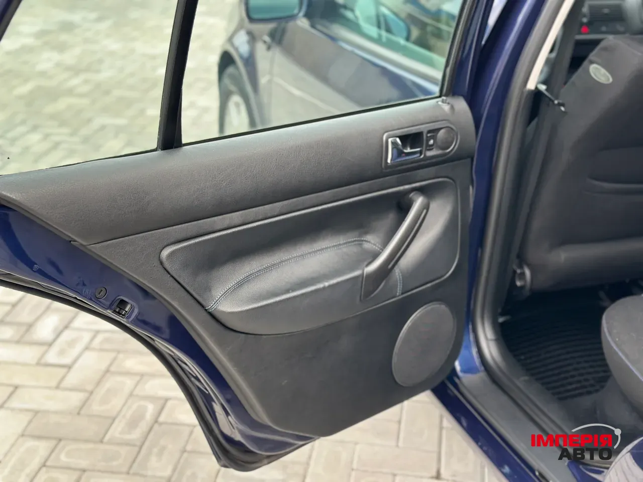 Volkswagen Golf - фото 24