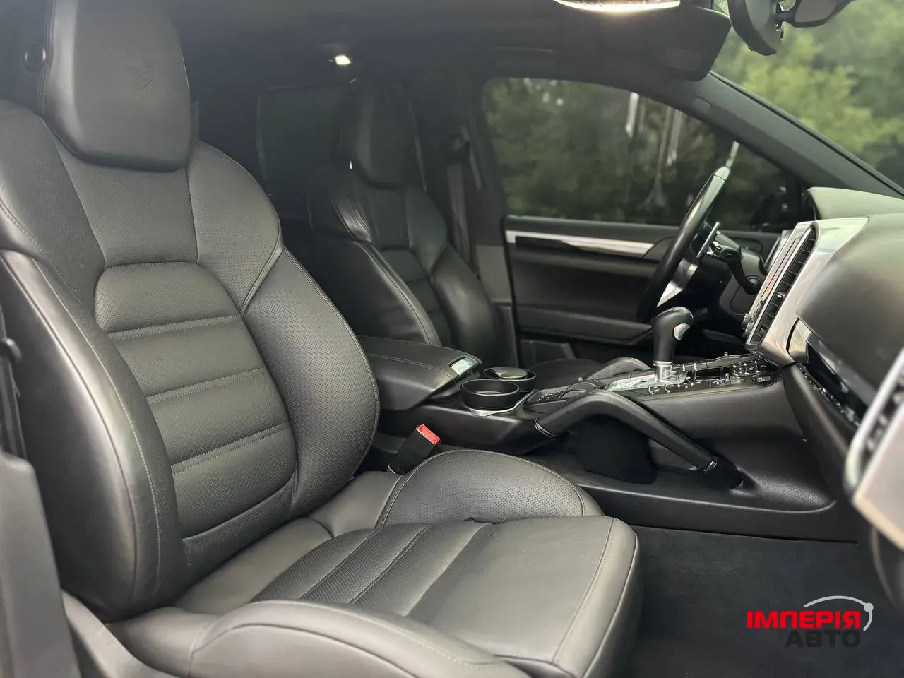 Porsche Cayenne - фото 39