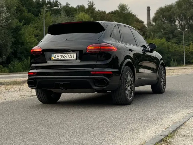 Porsche Cayenne - фото 2