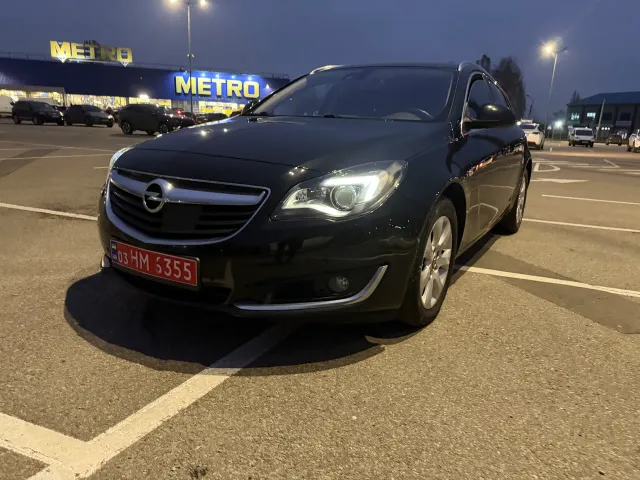 Opel Insignia - фото 2