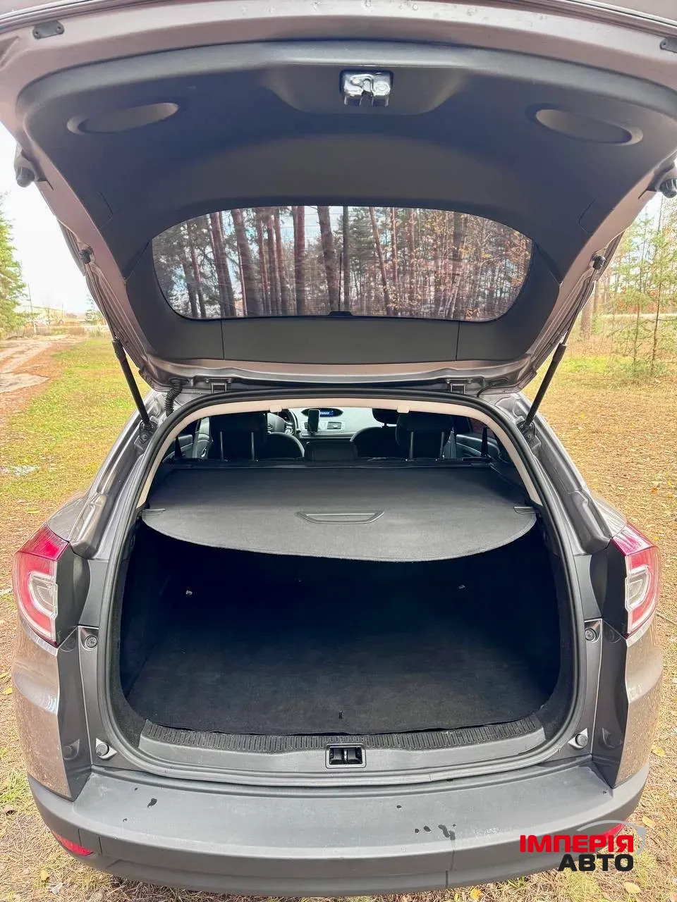 Renault Megane - фото 16