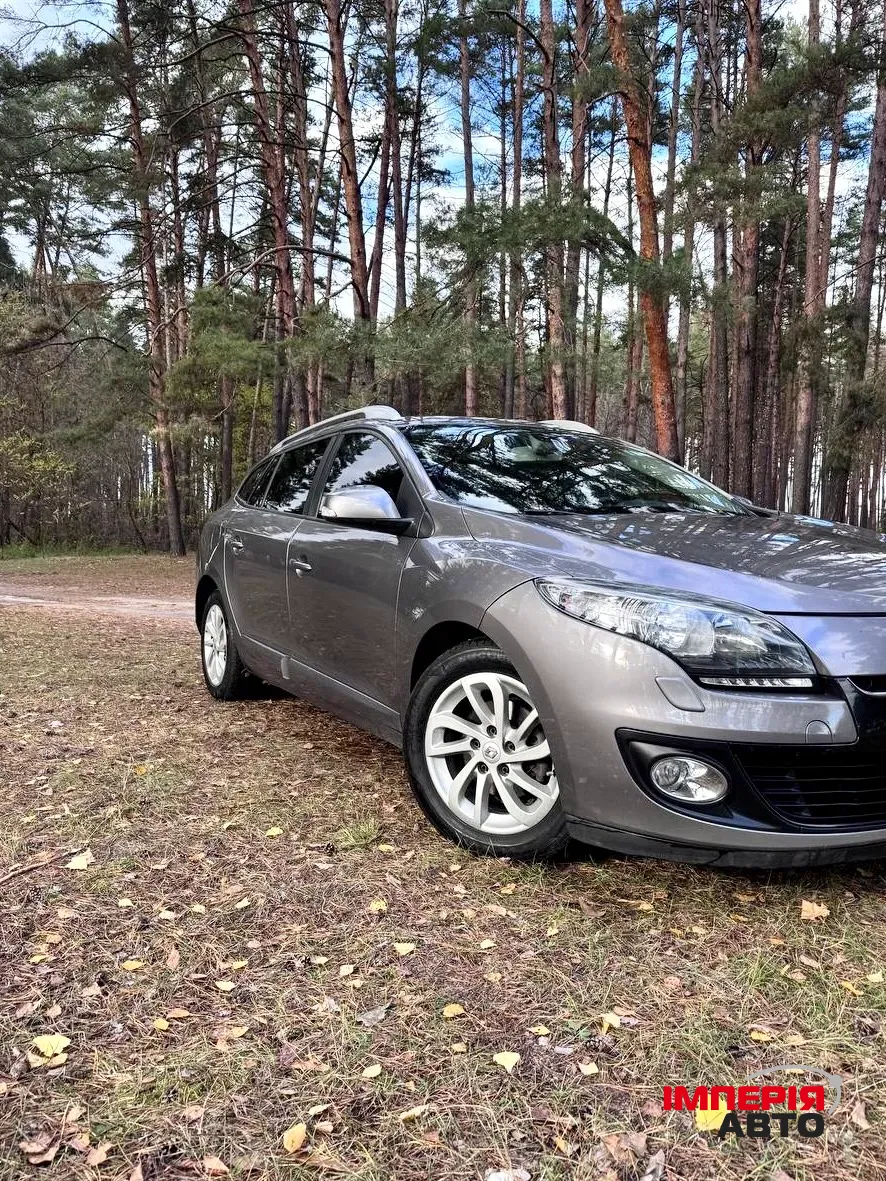 Renault Megane - фото 2