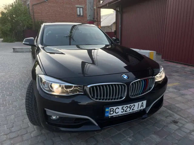 BMW 3 серії - фото 1