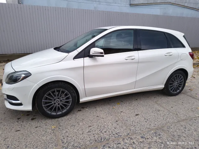 Mercedes-Benz B-Класс - фото 3
