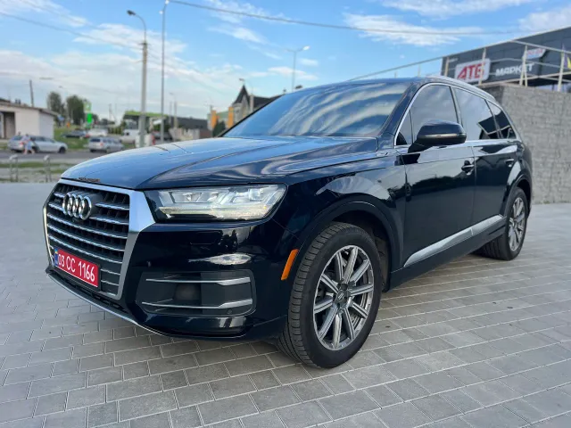Audi Q7 - фото 2