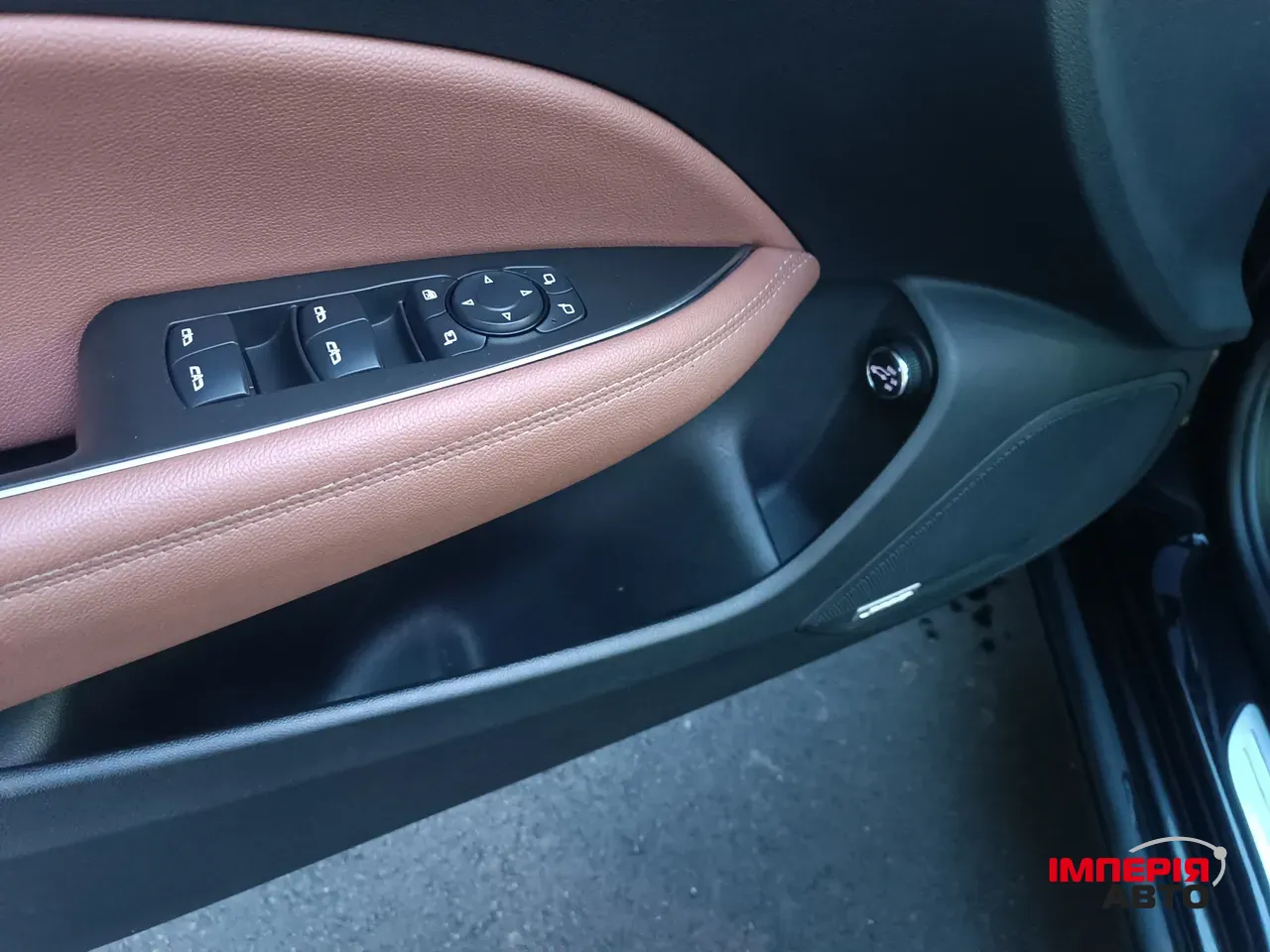 Opel Insignia - фото 11