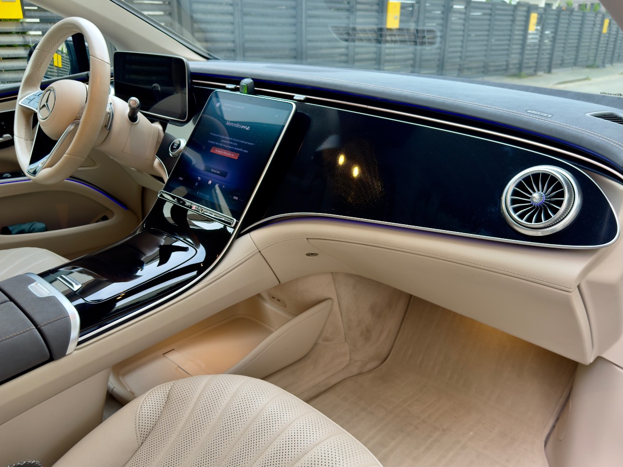 Mercedes-Benz EQS - фото 11