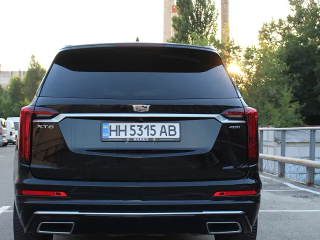 Cadillac XT6 - фото 5