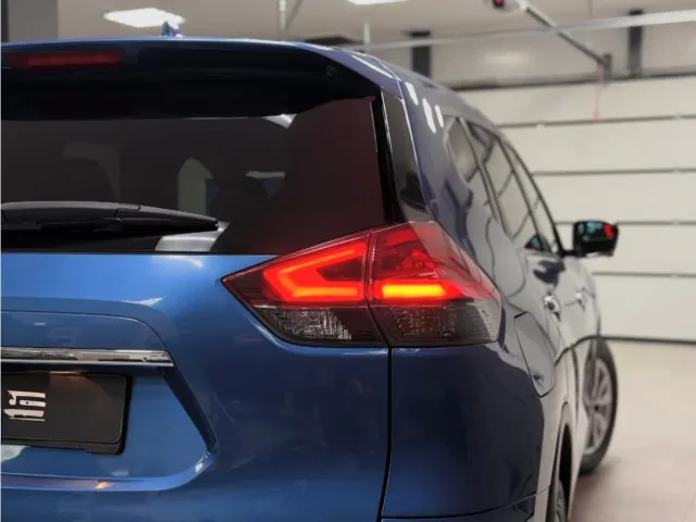 Nissan X-Trail - фото 4