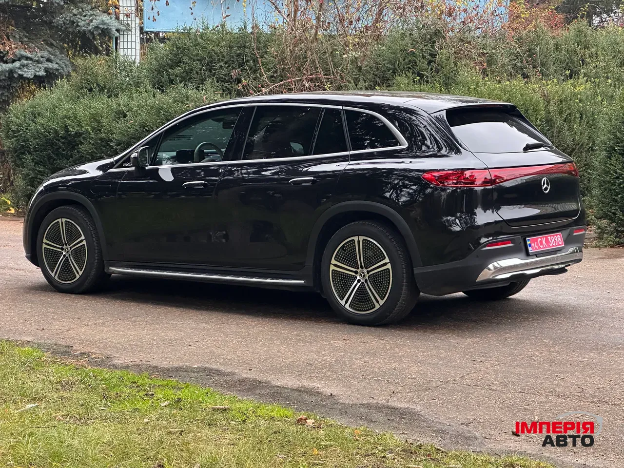 Mercedes-Benz EQS SUV - фото 4