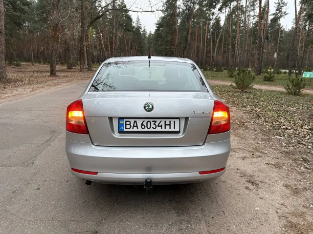 Skoda Octavia - фото 4