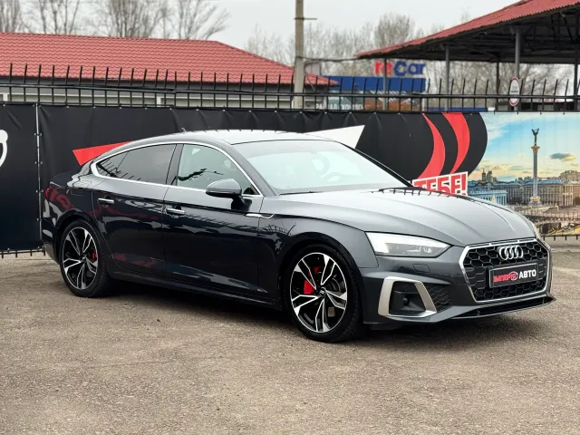 Audi A5 - фото 3