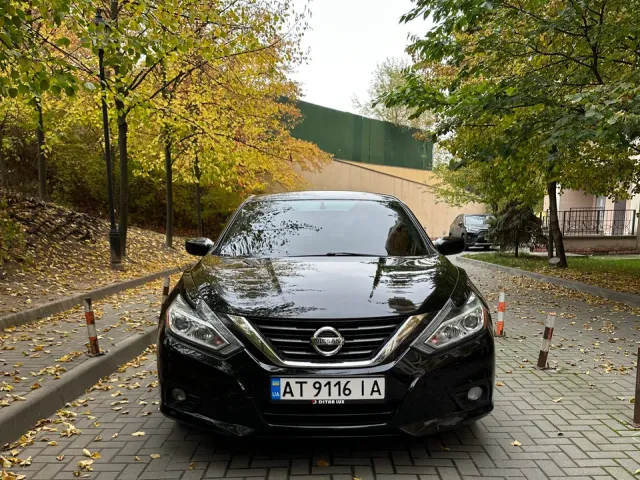Nissan Altima - фото 3