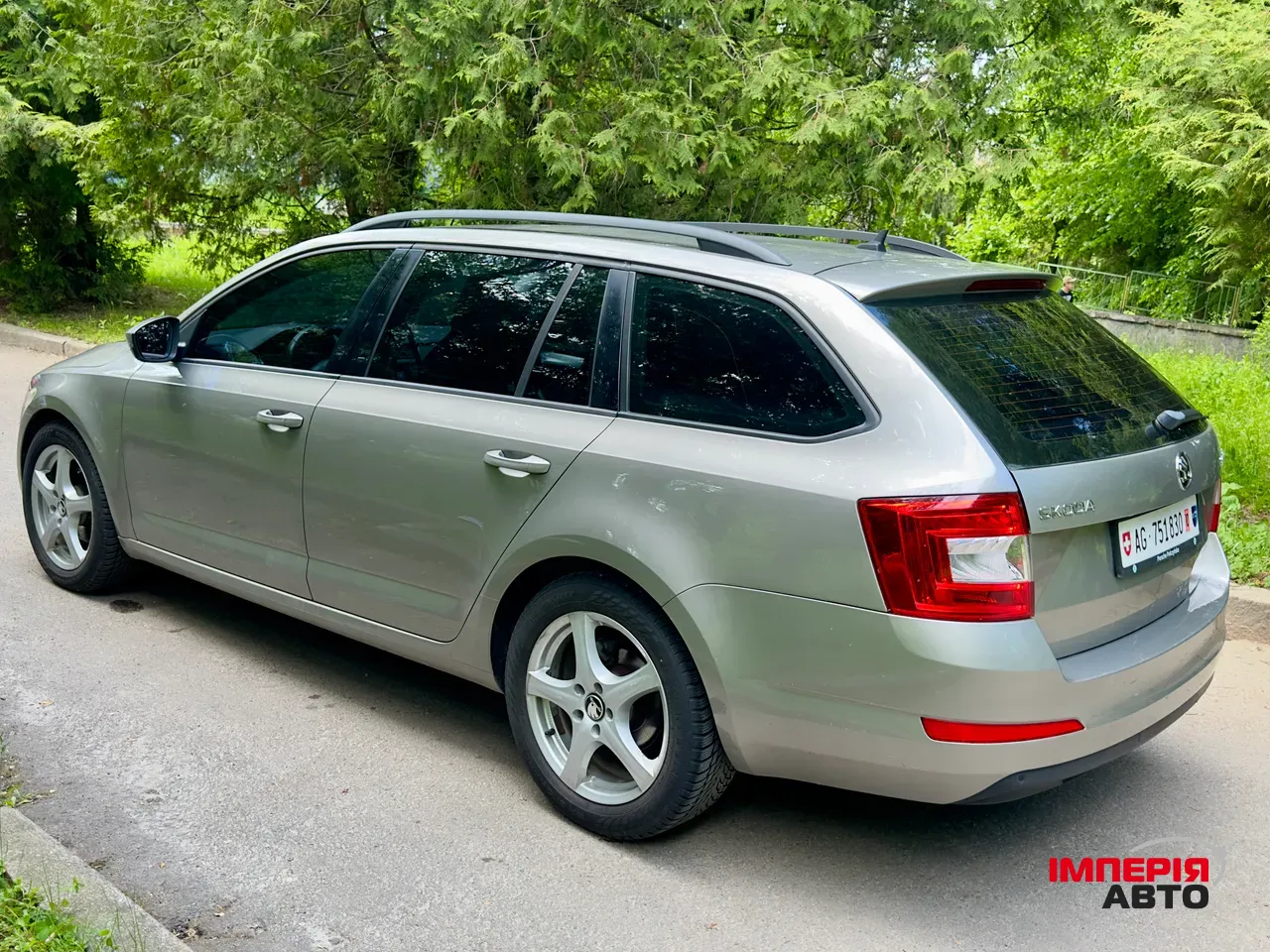 Skoda Octavia - фото 9