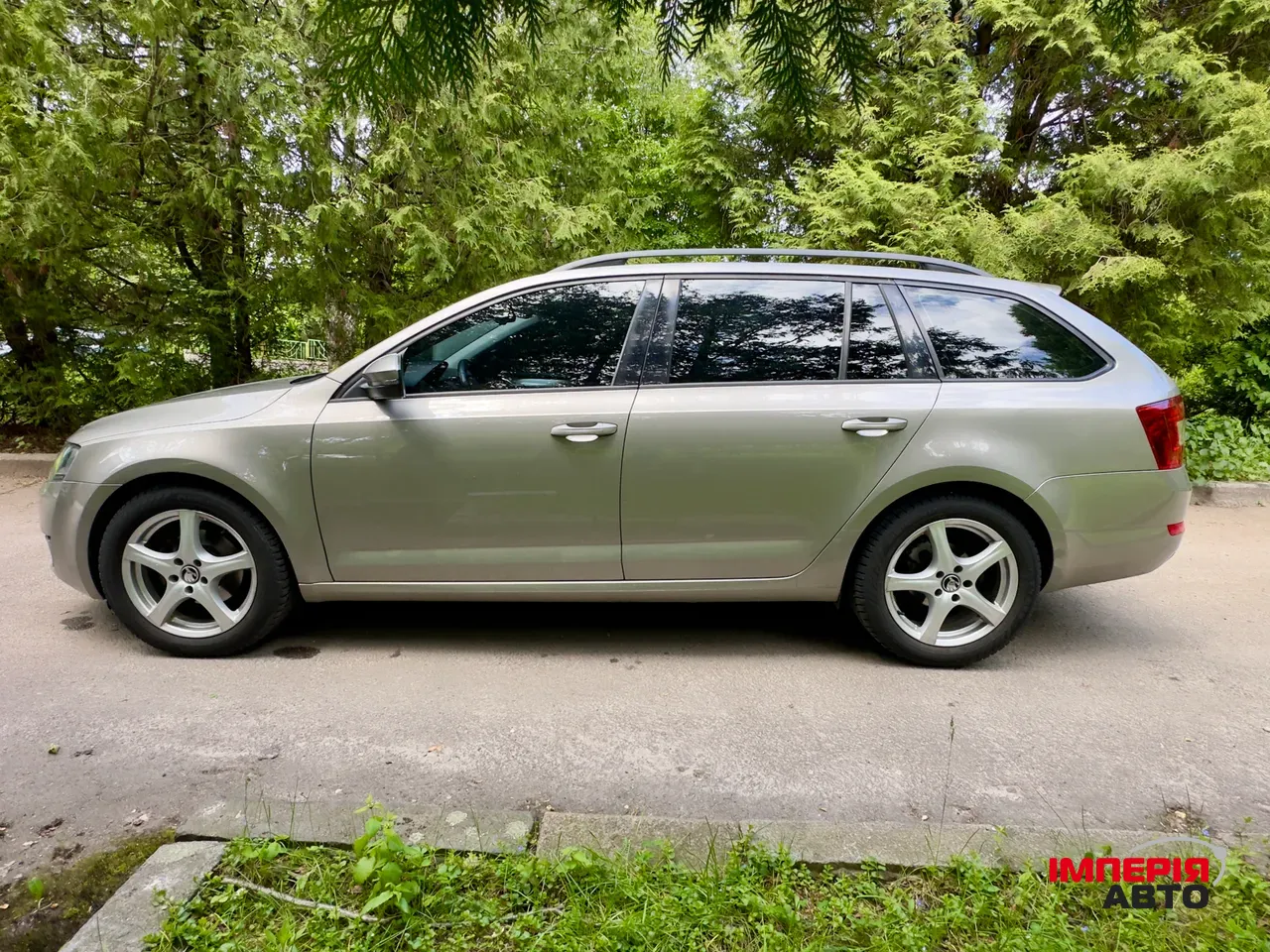 Skoda Octavia - фото 10