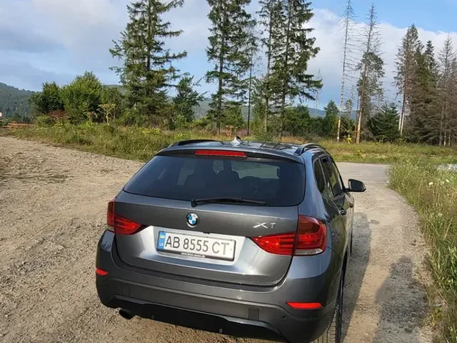 BMW X1 - фото 3