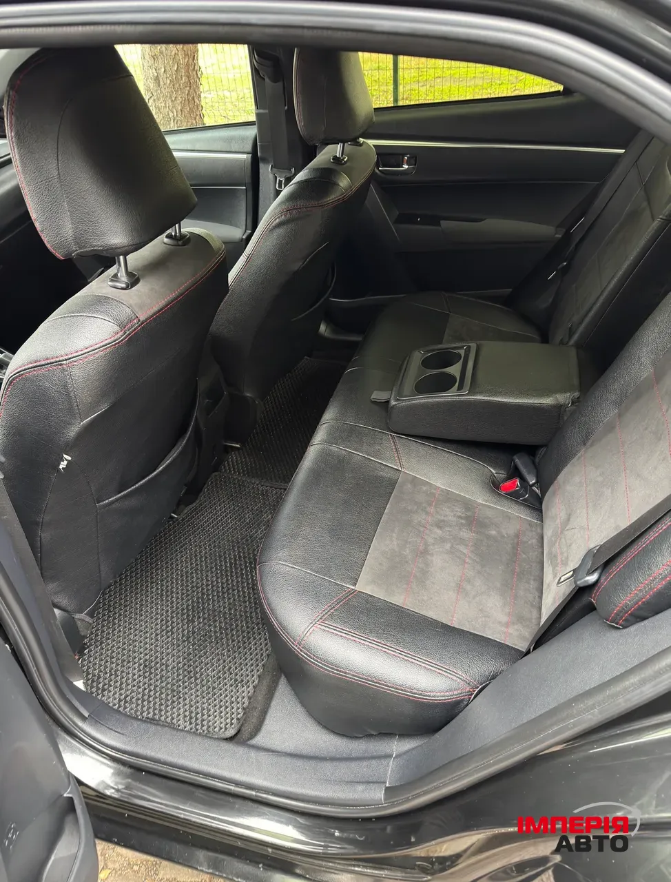 Toyota Corolla - фото 10