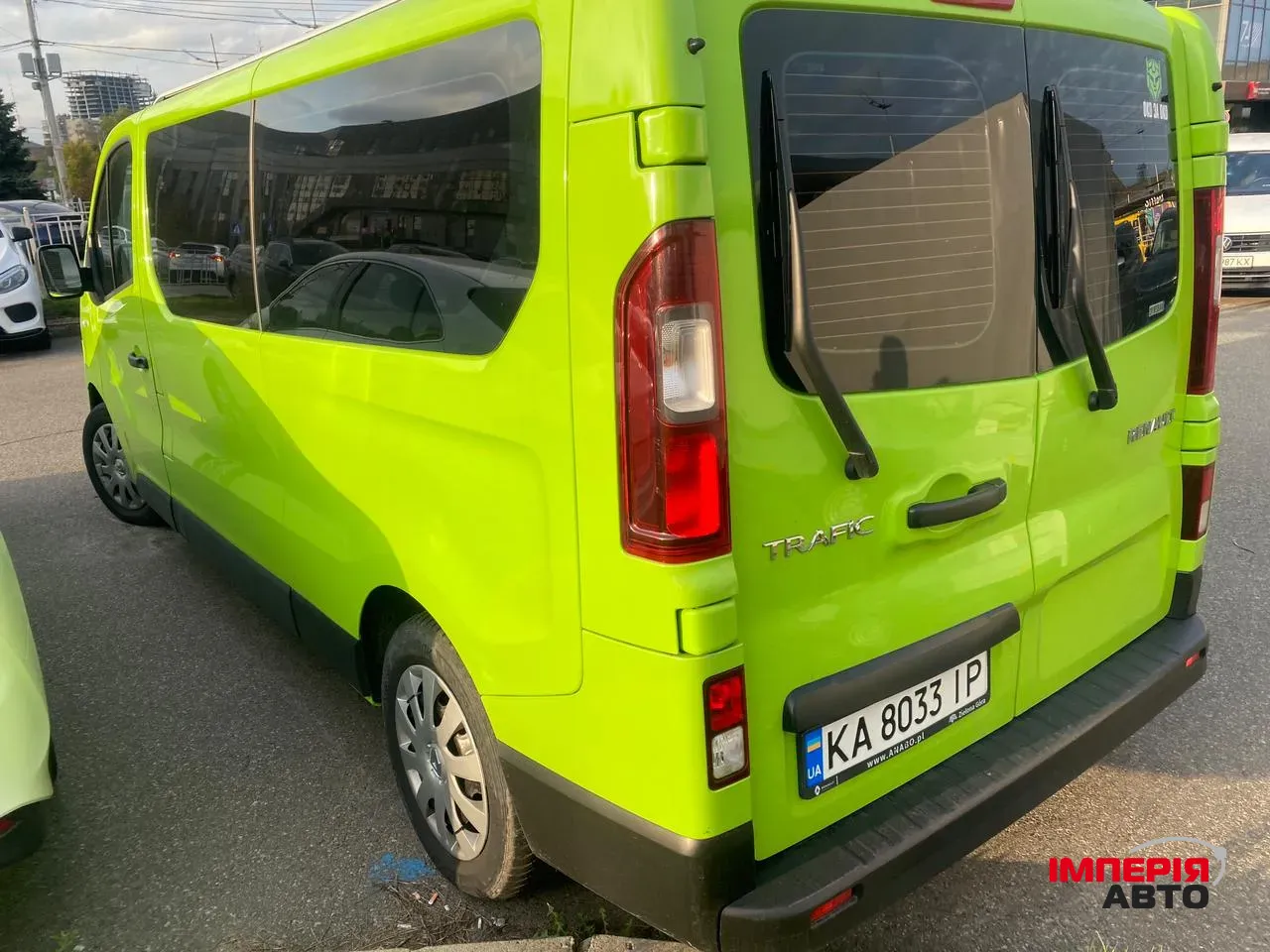 Renault Trafic - фото 2