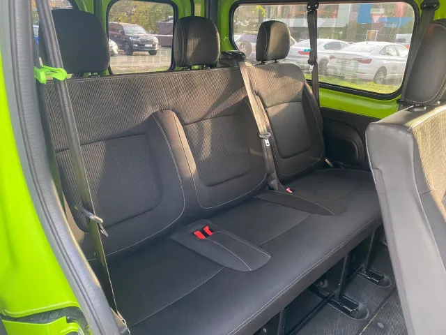 Renault Trafic - фото 4