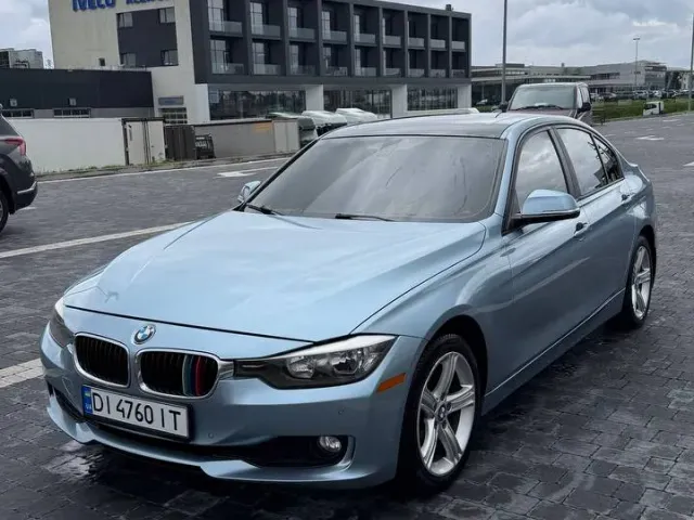 BMW 3 серії - фото 1