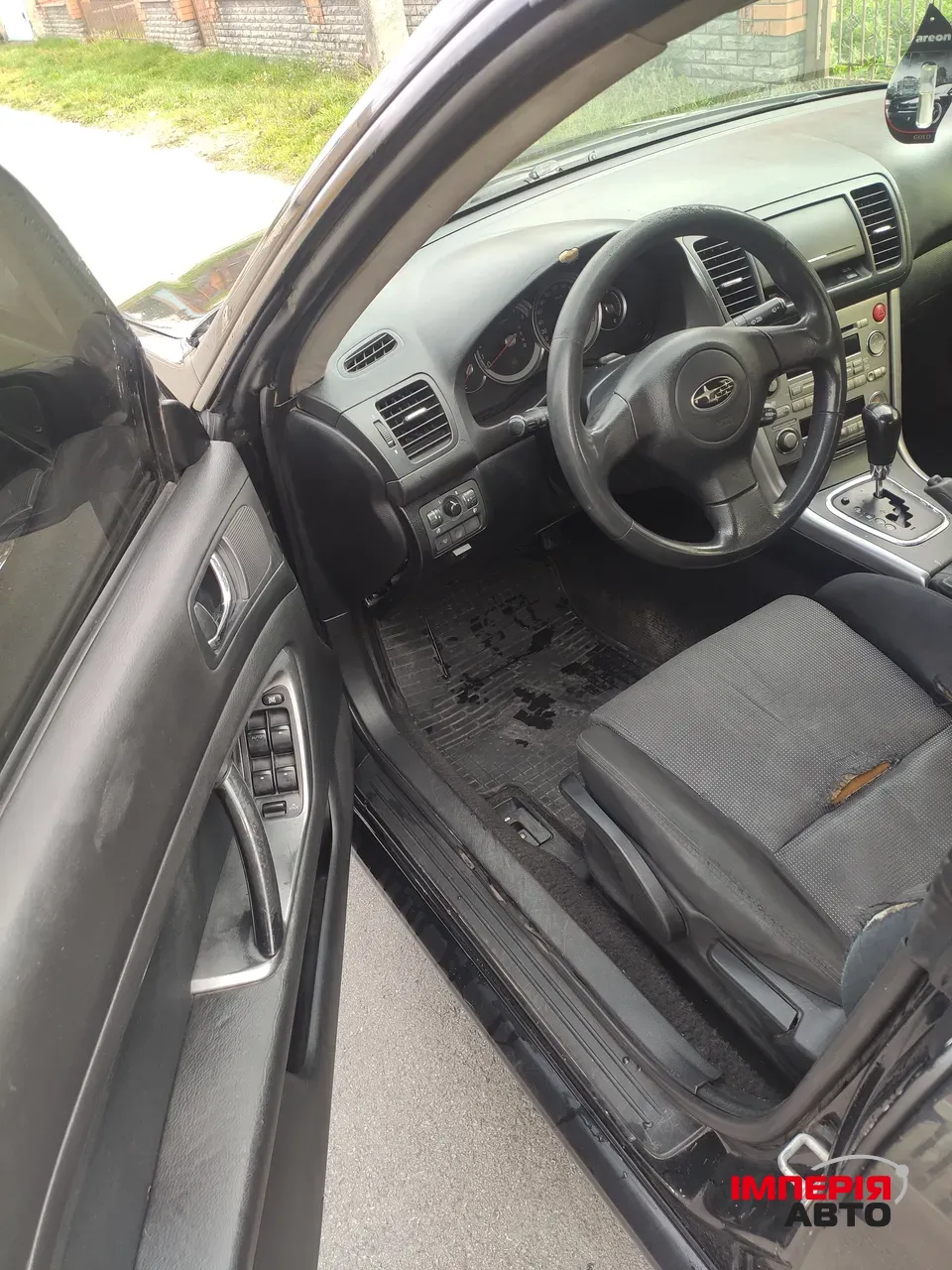 Subaru Legacy - фото 7