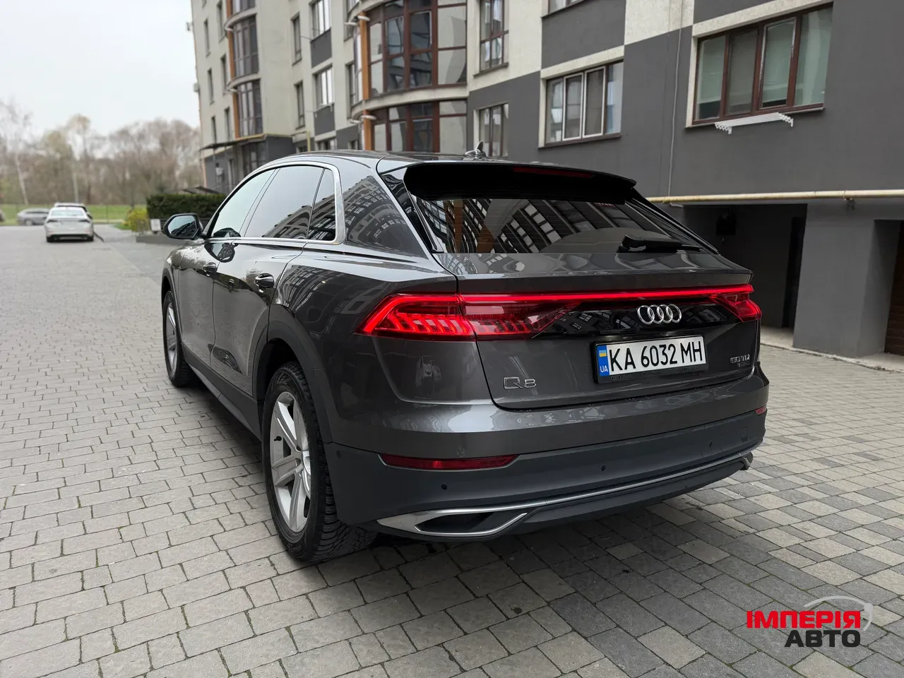 Audi Q8 - фото 7