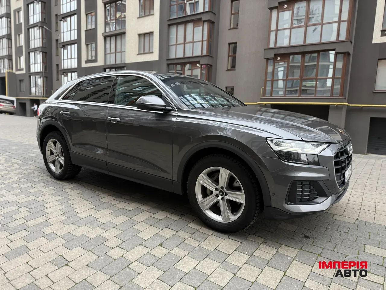 Audi Q8 - фото 8