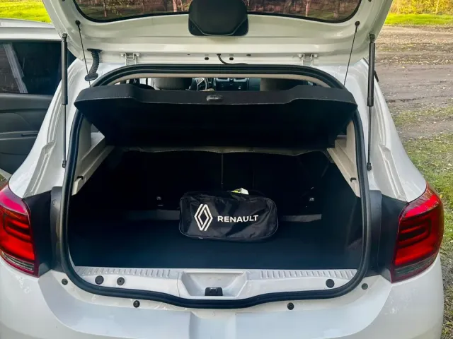 Renault Sandero - фото 4