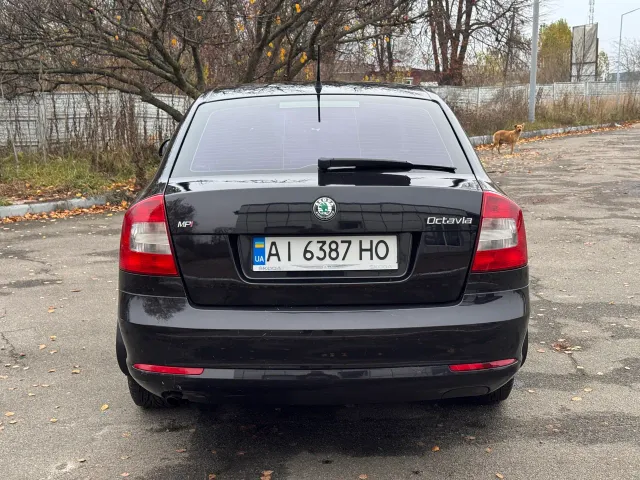 Skoda Octavia - фото 5