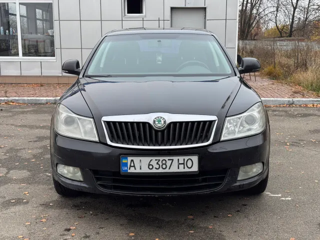 Skoda Octavia - фото 2