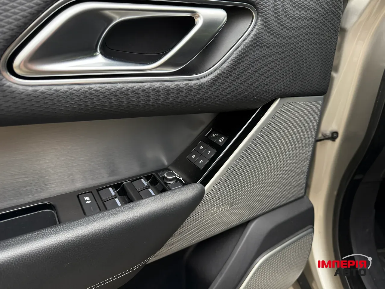 Land Rover Range Rover Velar - фото 10